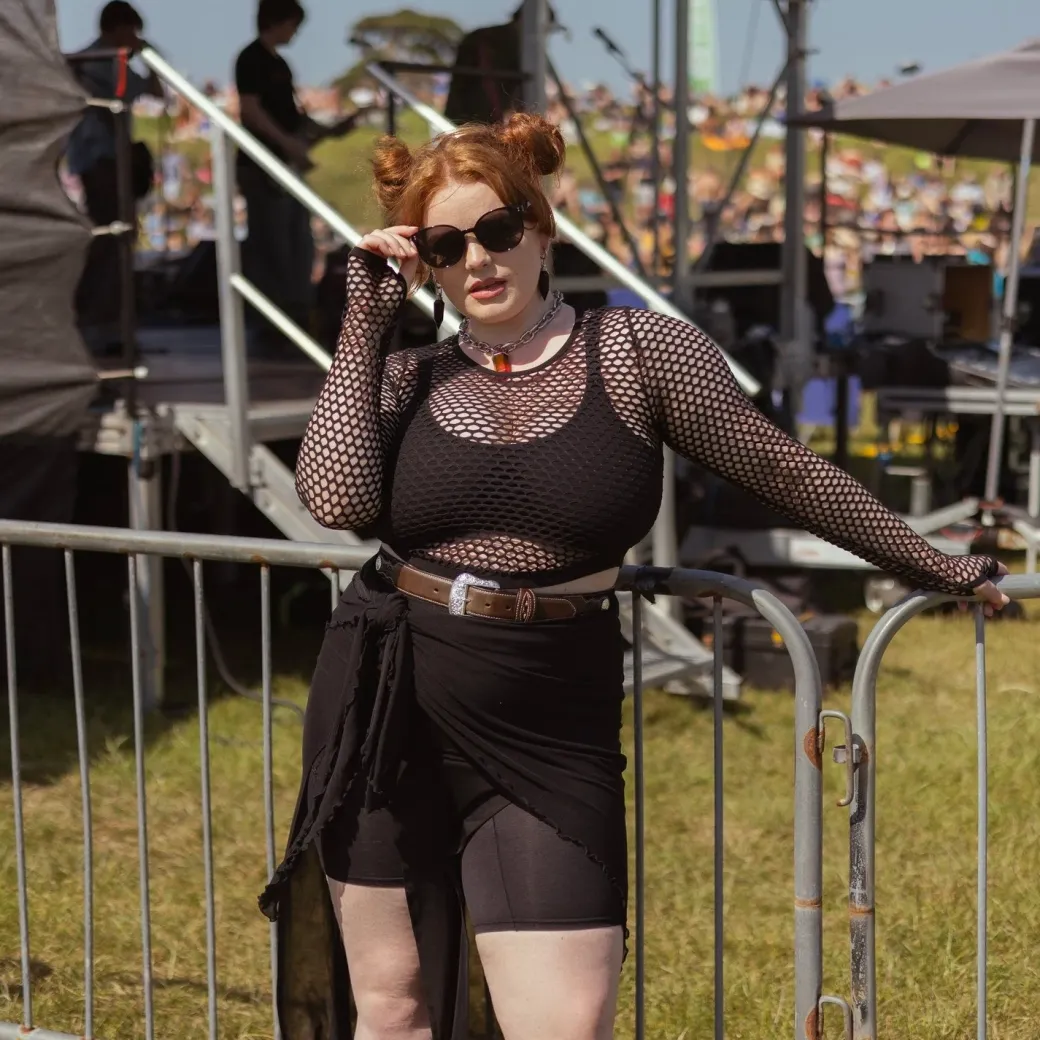 Alanis Full Fishnet Top - Black