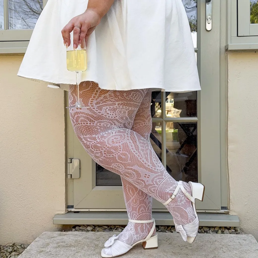 Botanical Fishnets - White