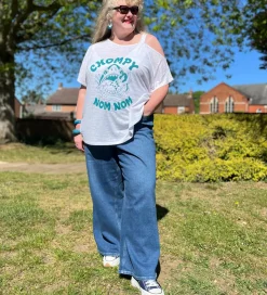 Debbie Off-Shoulder Tee - Chompy Shark Print