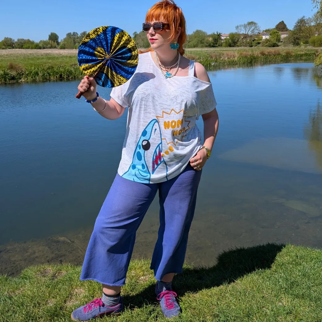 Debbie Off-Shoulder Tee - NOM-NOM Shark Print