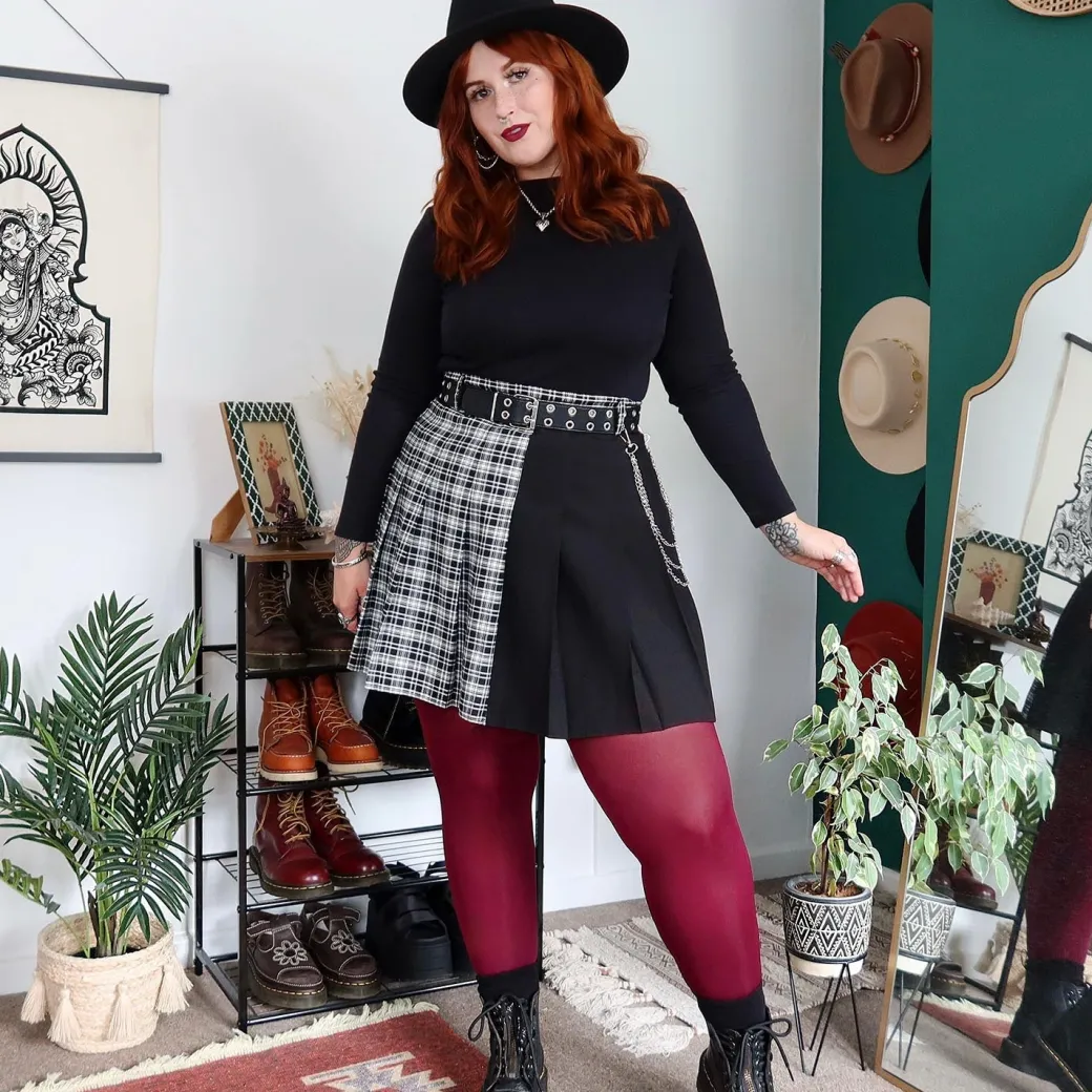 80 Denier Opaque Tights - Cherry