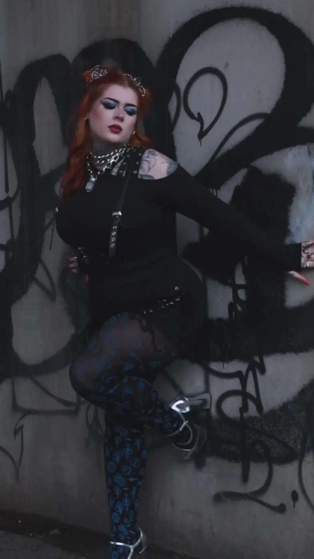 80 Denier Opaque Tights - Crop Circles