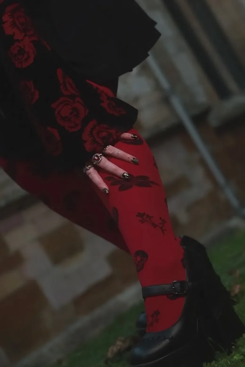 80 Denier Opaque Tights - Danu Skull Flower - Blood Red