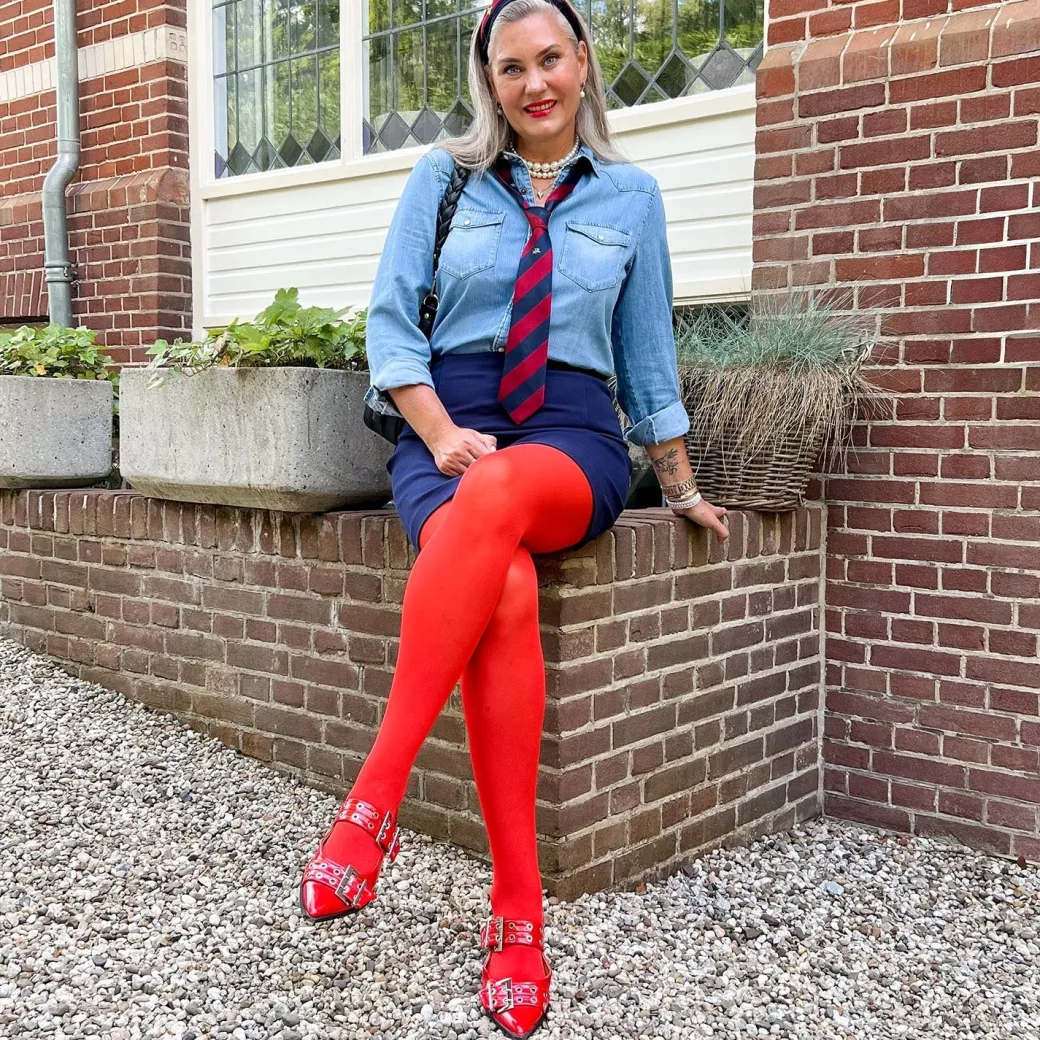 50 Denier Semi-Opaque Tights - Sangria