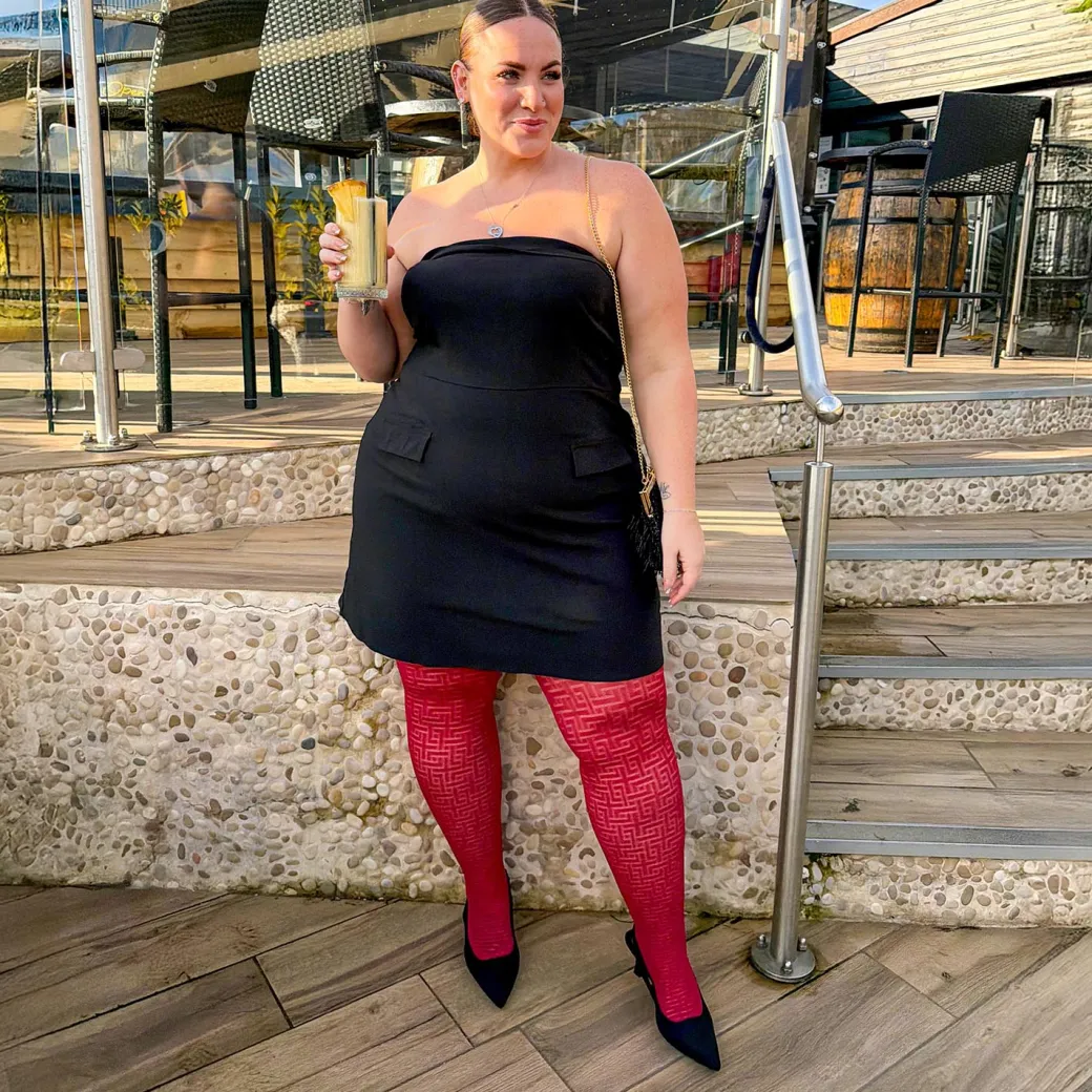 Fishnet Tights - Traditional in Red