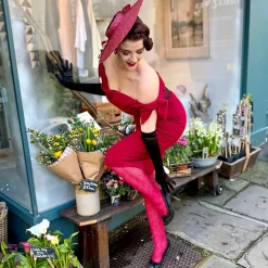 Fishnet Tights - Traditional in Red