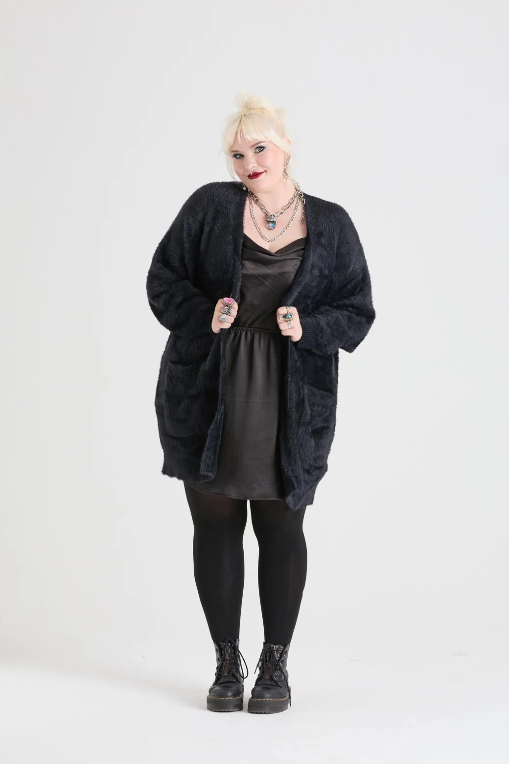 Fluffy Cardigan - Black