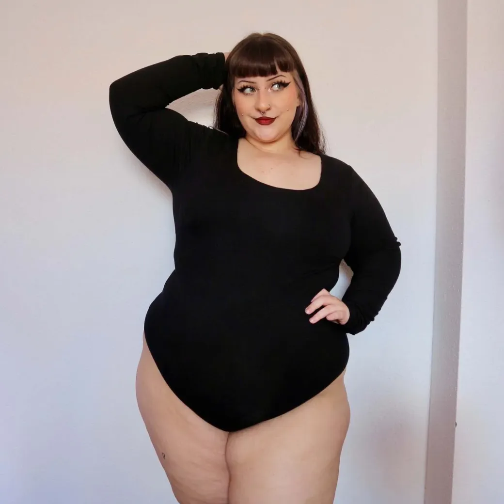 Long Sleeve Cotton Bodysuit - Black