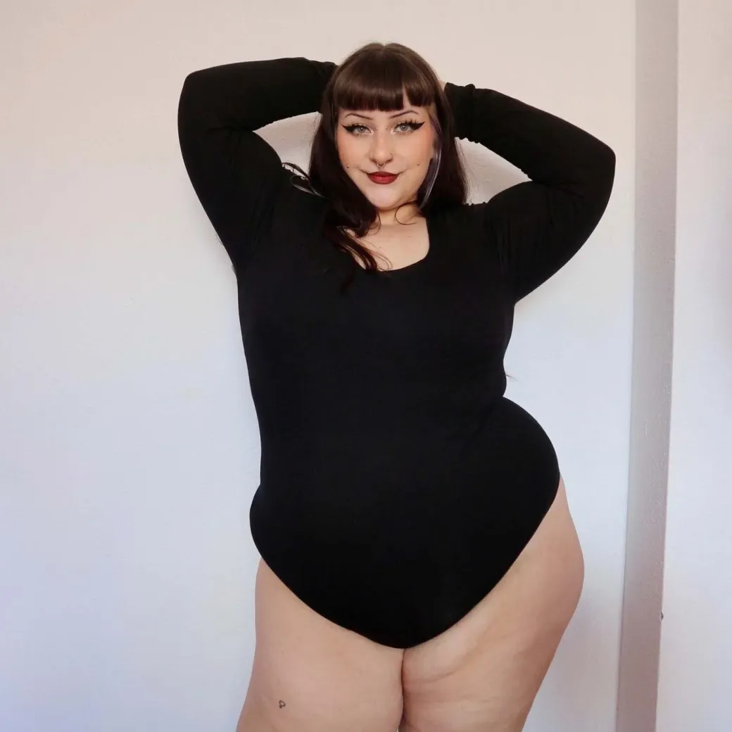 Long Sleeve Cotton Bodysuit - Black