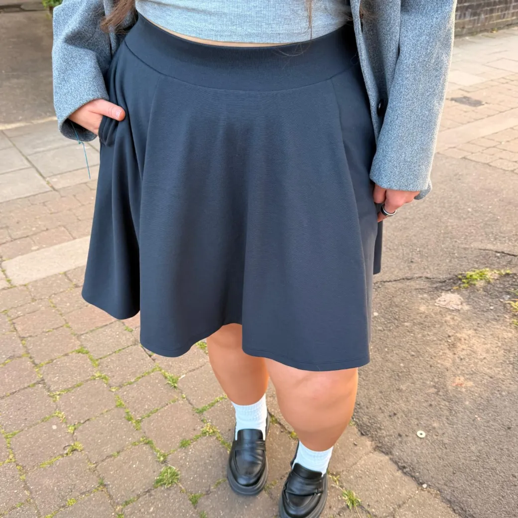 Mini-Flare Skirt - Charcoal
