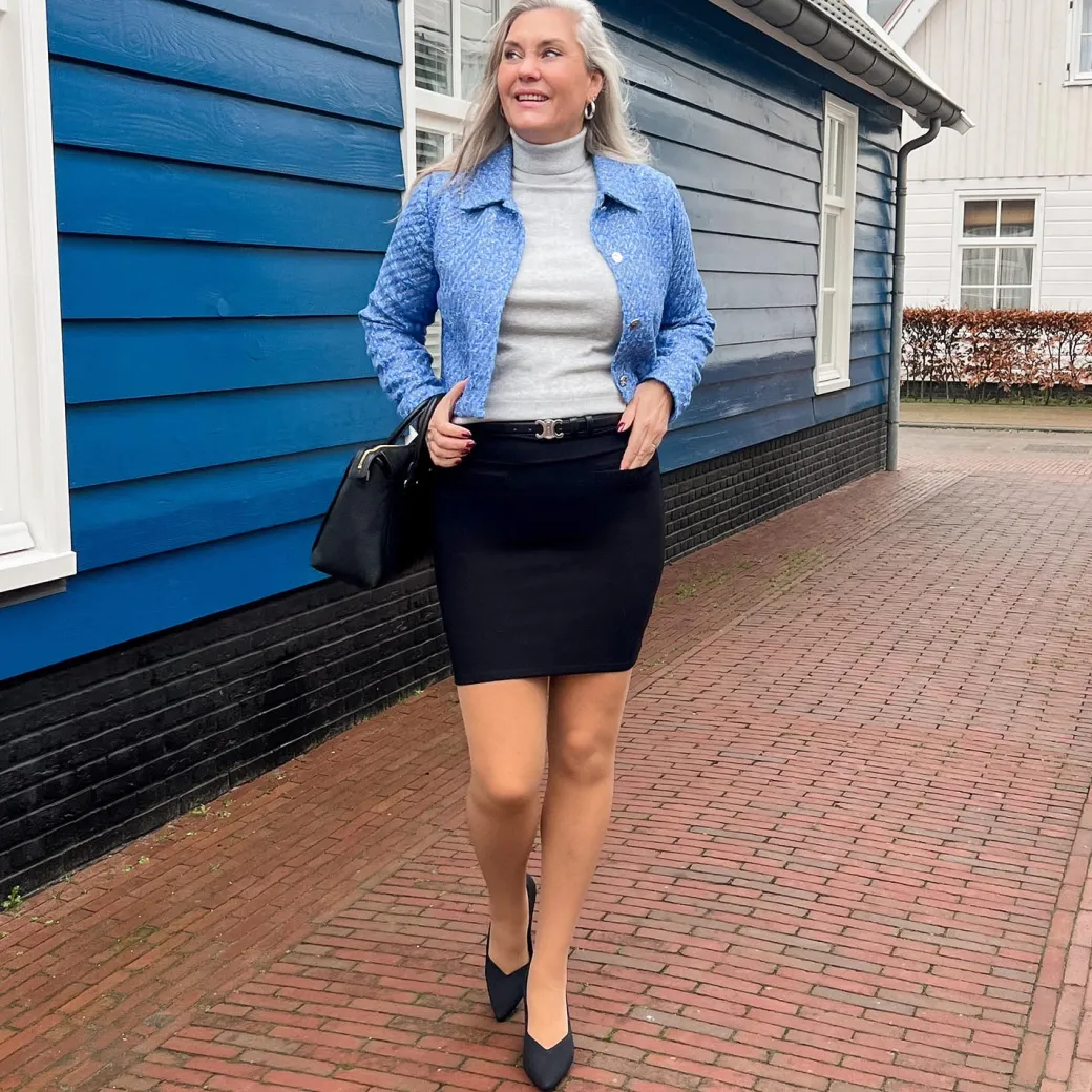 Mini Pencil Skirt - Black (V2)