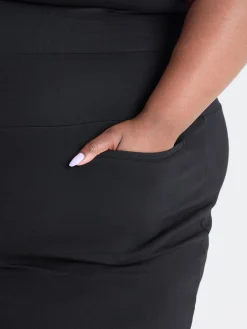 Pencil Skirt - Black (V2)