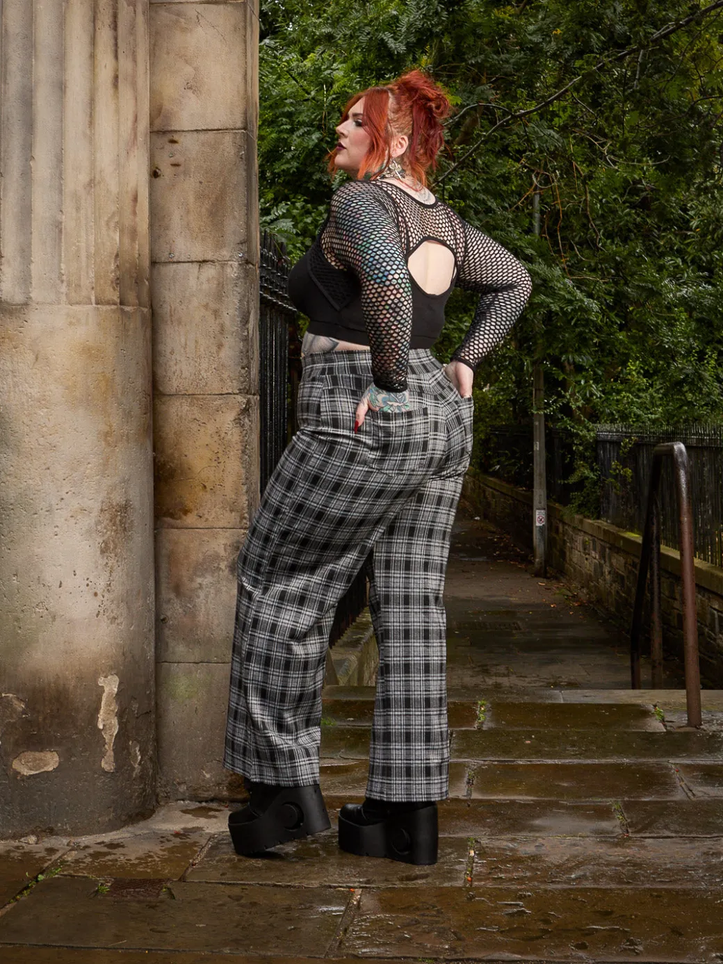 Plaid Wide-Leg Trousers - Black & Grey