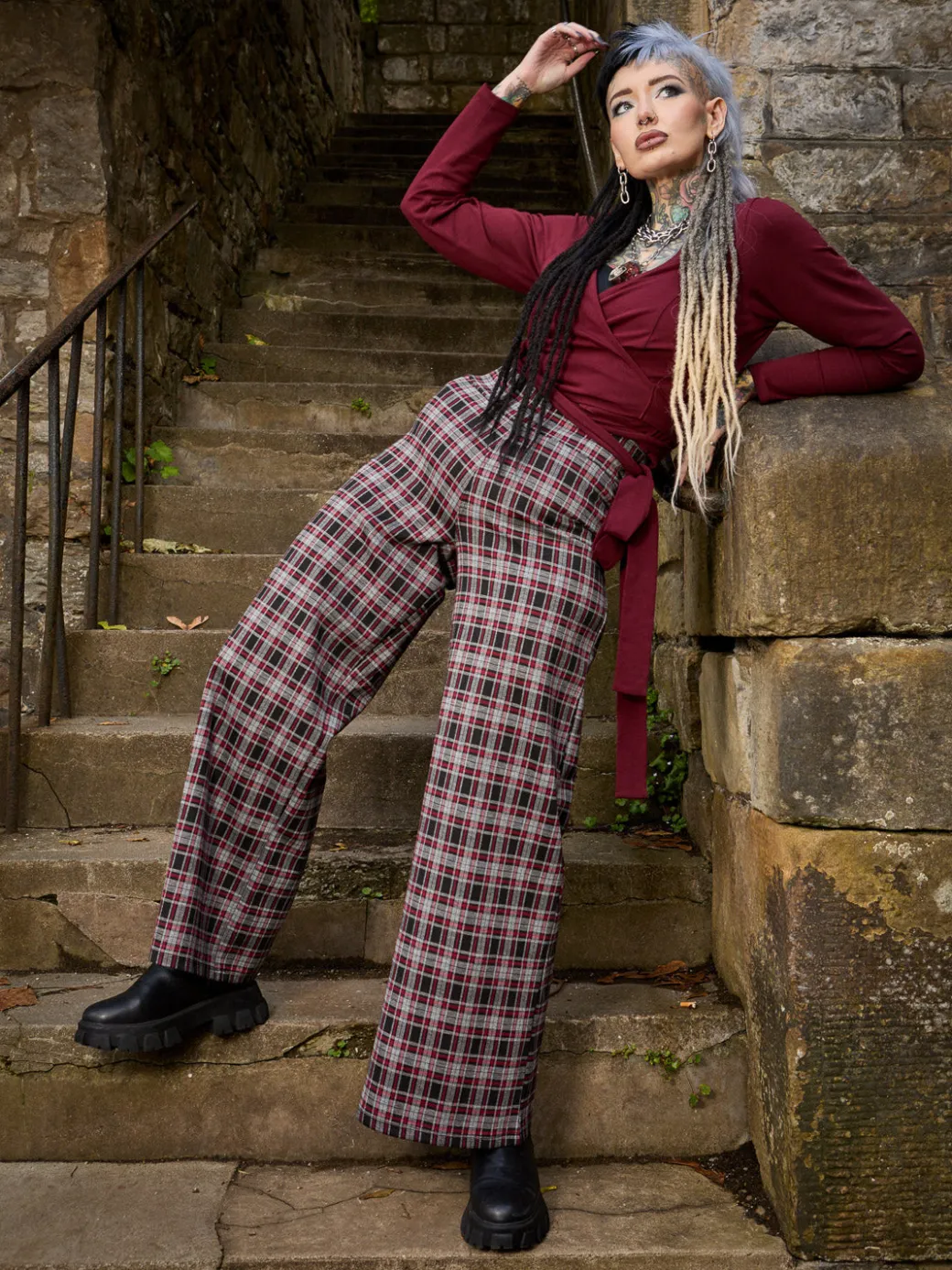 Plaid Wide-Leg Trousers - Bonnie