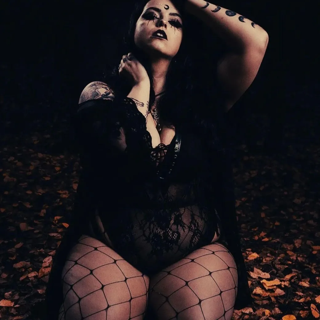 Sharkies Wide Fishnets - Black