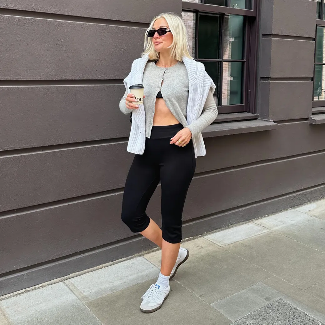 Squat-Proof Capri Leggings - Black