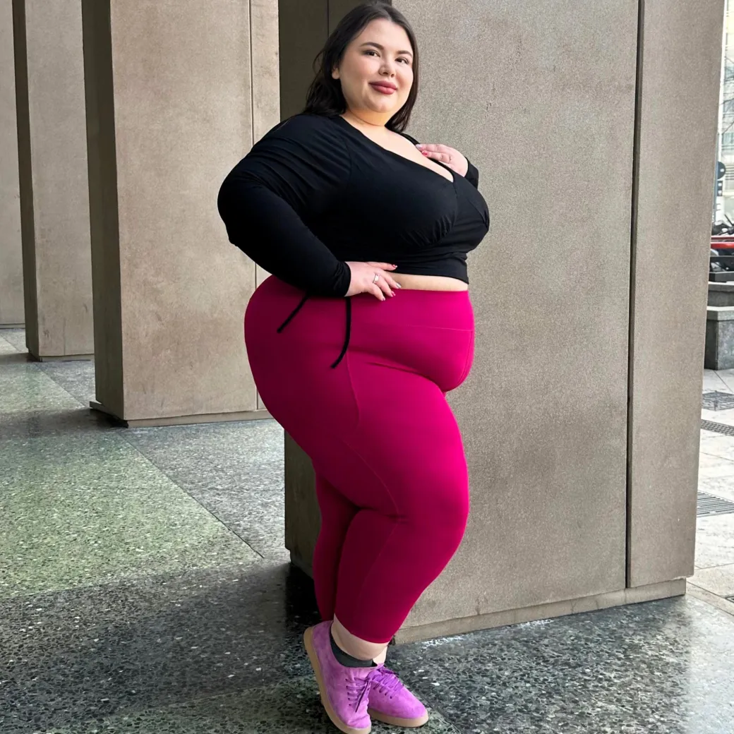 Squat Proof Leggings (Short) - Raspberry Pie