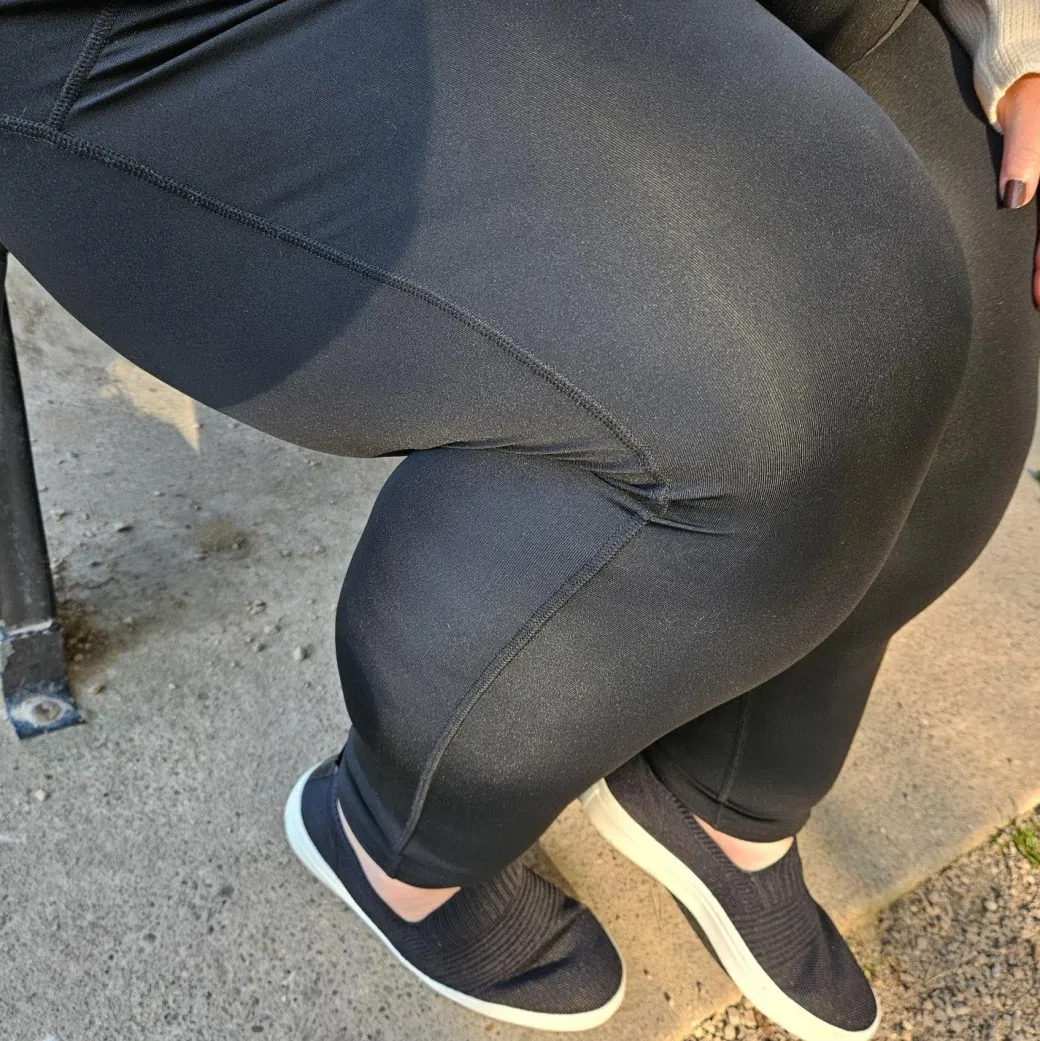 SubZero Fleecy Leggings - Black