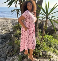 T-Shirt Tiered Dress - Passion au Jardin - L'Amour Rose