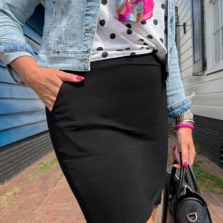 Tulip Mini Skirt - Black